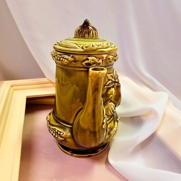 Tilso Ceramic Teapot, Vintage Mid-Century, Glazed Fruits & Veggies - Picture 4 of 7